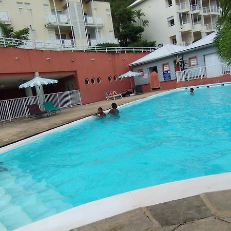 Location Saisonniere Vue Mer A Tartane La Trinité Exterior foto
